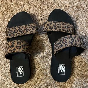 Vans Cayucas Slide Mega Platform in Leopard Size 9
